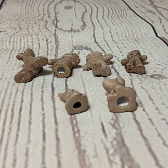 Miniature Village Figurine 16pc Set Ceramic Building Tree People Train Cat Dog - Picture 15 of 16